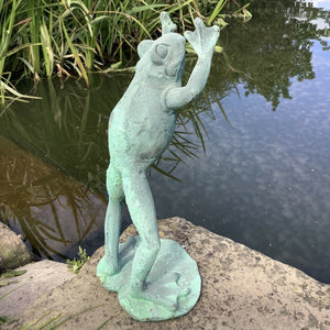 CAST IRON FROG ON LILY PAD