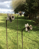 SET OF 3 RUSTY METAL 1M DAFFODIL GARDEN SUPPORTS STAKES