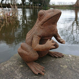 RUSTY METAL LARGE CAST IRON FROG GARDEN ORNAMENT POND STATUE