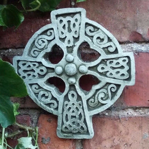 STONE GARDEN CELTIC CROSS KNOT WALL PLAQUE ORNAMENT