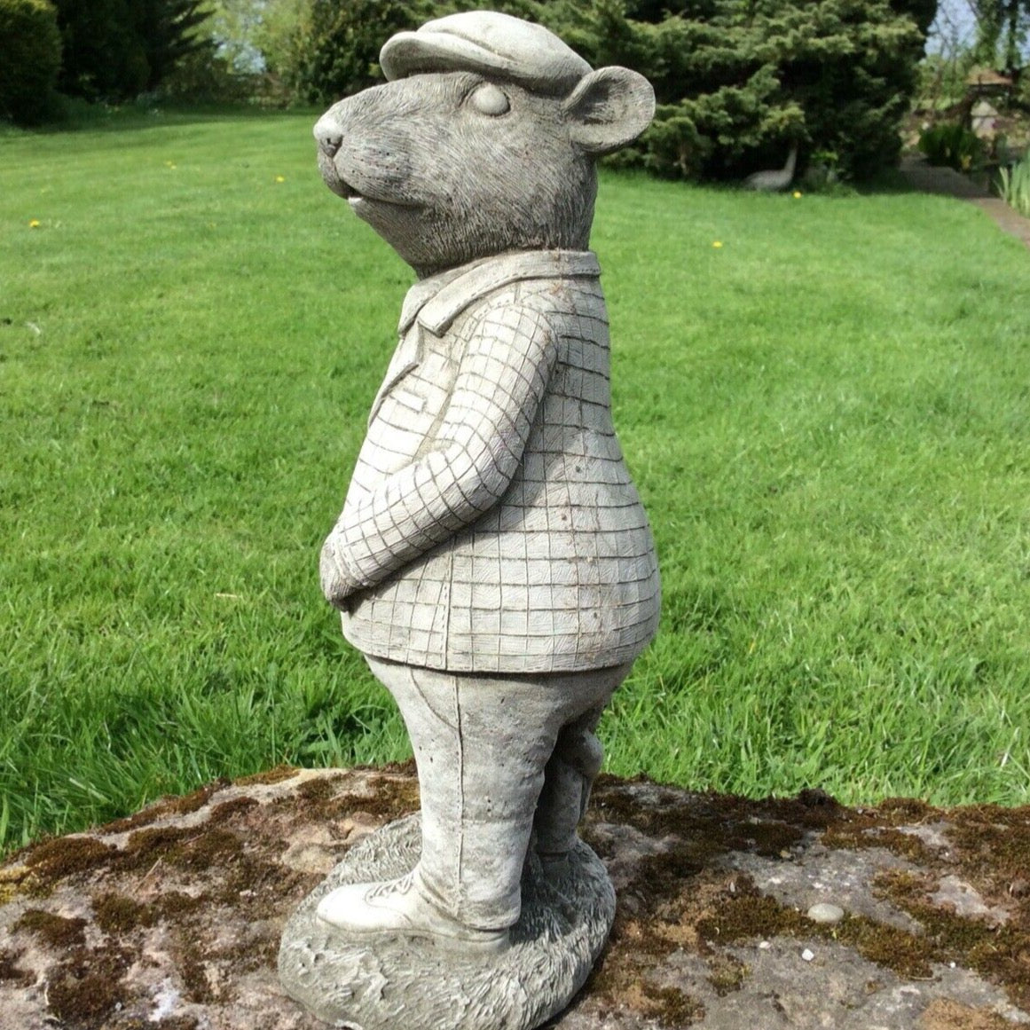 STONE GARDEN MR RATTY GARDEN STATUE WIND IN THE WILLOWS ORNAMENT ...