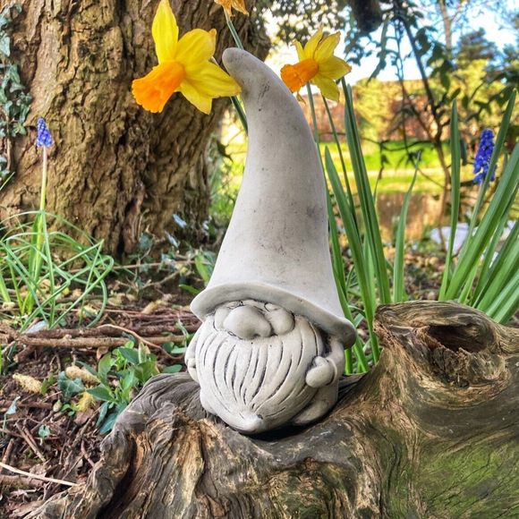 Mini gonk garden ornament Gnome statue stone 