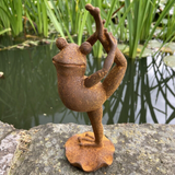 SMALL METAL RUSTY CAST IRON YOGA FROG STRETCHING STATUE GARDEN ORNAMENT