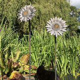 PAIR OF RUSTY METAL SUNFLOWER PLANT SUPPORTS SUN FLOWER GARDEN STAKES