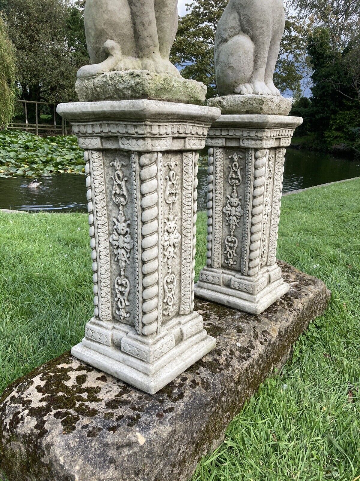Pair Of Stone Cast Cat Garden Ornaments - Statues