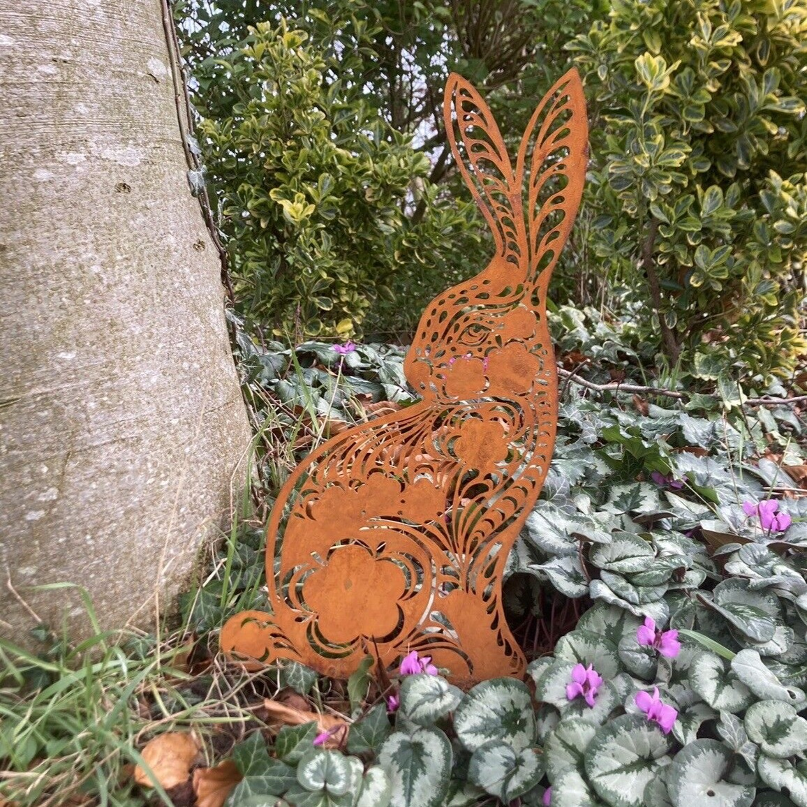RUSTY METAL FILIGREE HARE / RABBIT SILHOUETTE GARDEN STAKE – Ferney ...