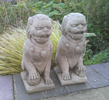 STONE GARDEN PAIR OF FOO DOG LION STATUES CHINESE ORIENTAL ORNAMENTS FINIALS